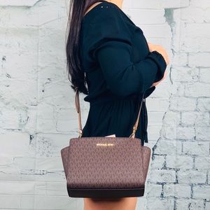 NWT Michael Kors Selma Md crossbody